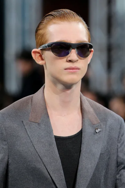 Look 72